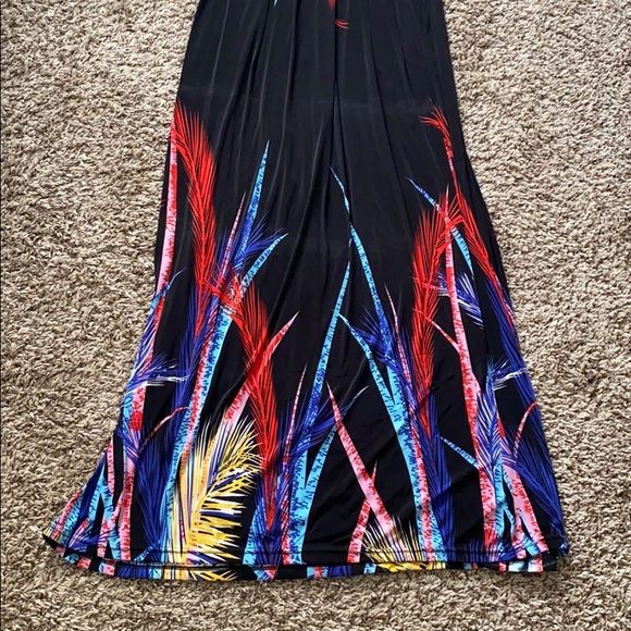 Printed Maxi Dress - Picture 5 of 6
